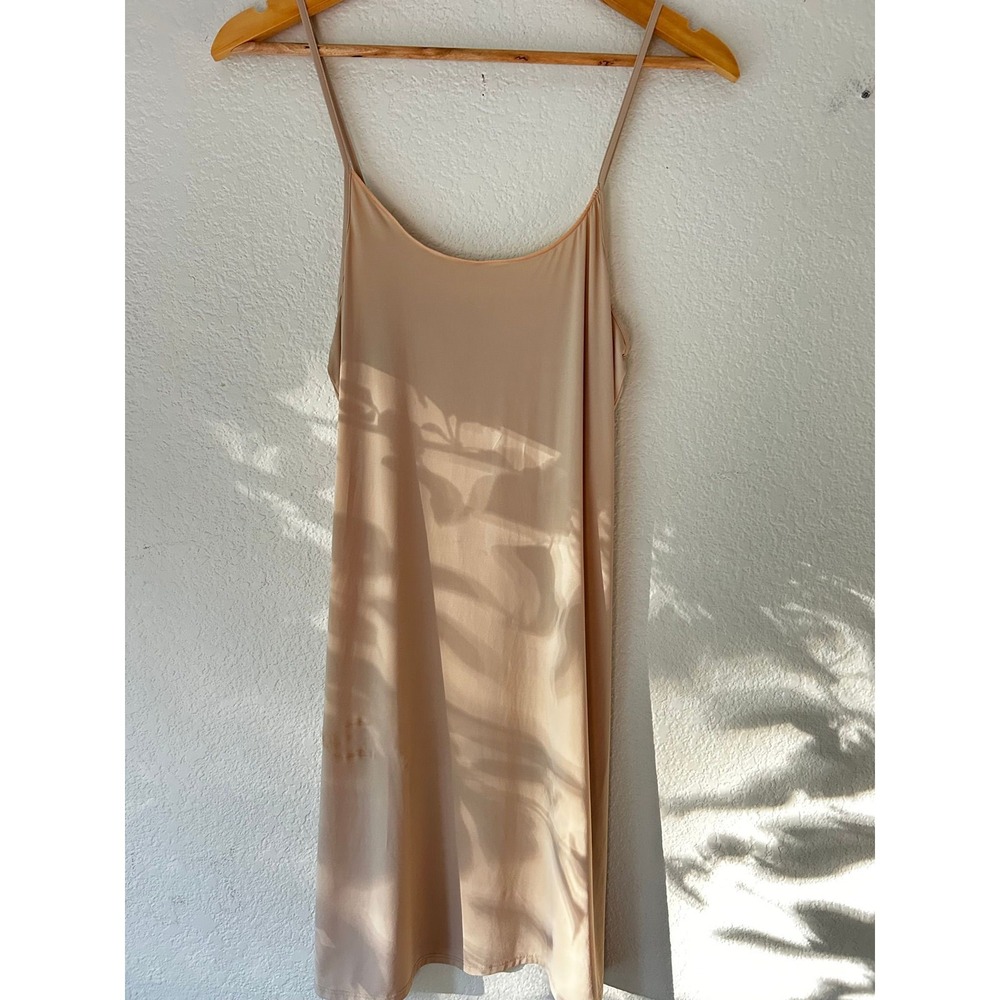 Jockey Women Beige Adjustable Strap Slip Dress Small Tan Scoop Neck Layering